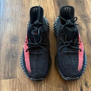 Stylish Black and Red Men’s Shoes